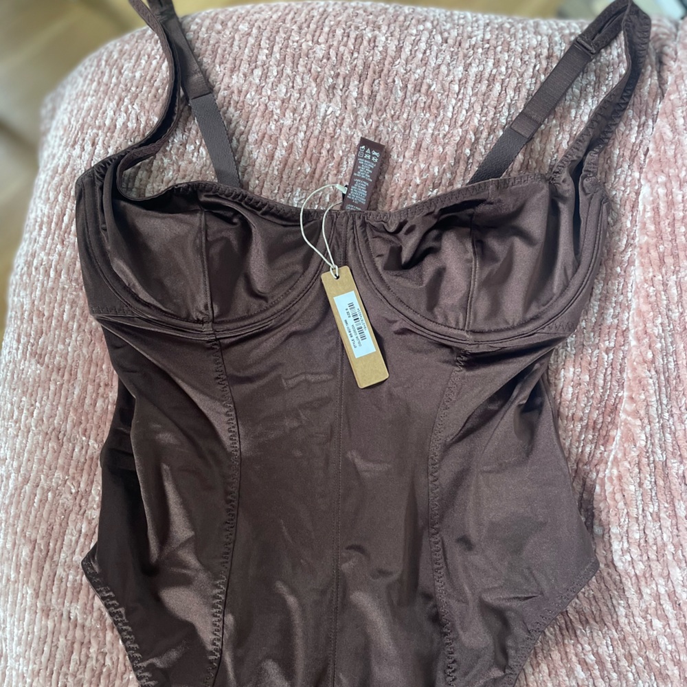 BRAND NEW SKIMS SATIN BODYSUIT (WITH TAGS)